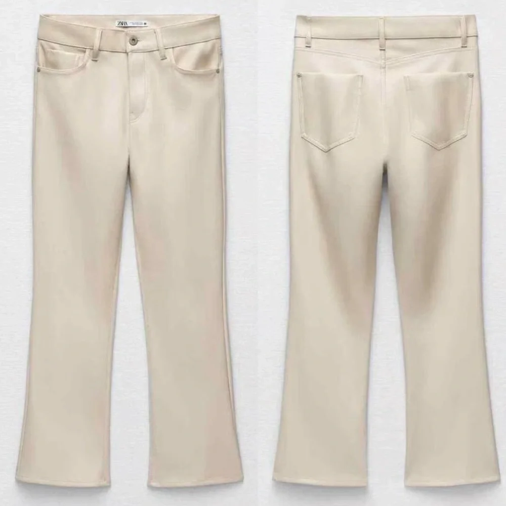 Zara NWT semi cropped kick flare faux leather cream ivory pants - SIZE 6